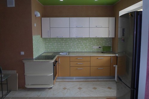 Кухни из пластика №47