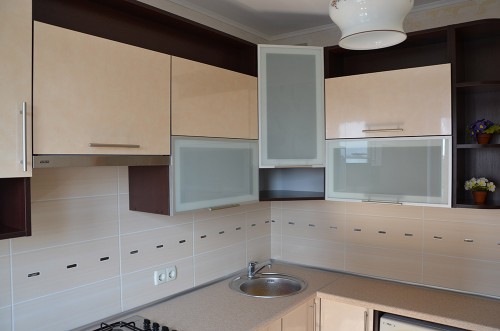 Кухни из пластика №38