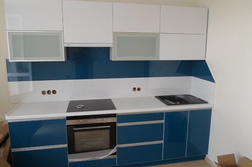 Кухни из пластика №44