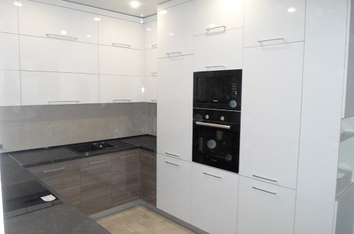 Кухни из пластика №63