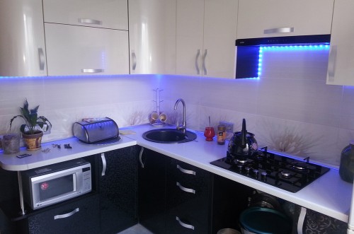 Кухни из пластика №19