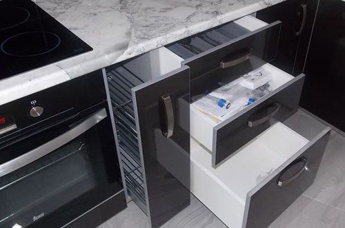 Кухни из пластика №55